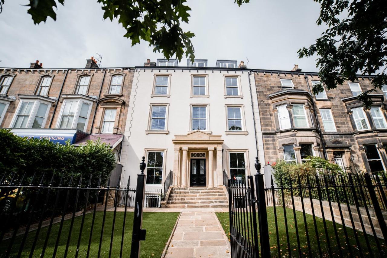York Place One Harrogate Bagian luar foto