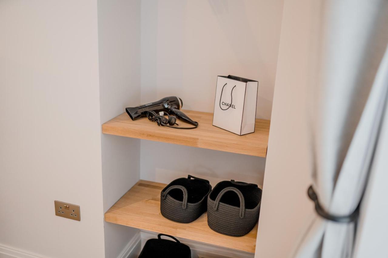 York Place One Harrogate Bagian luar foto