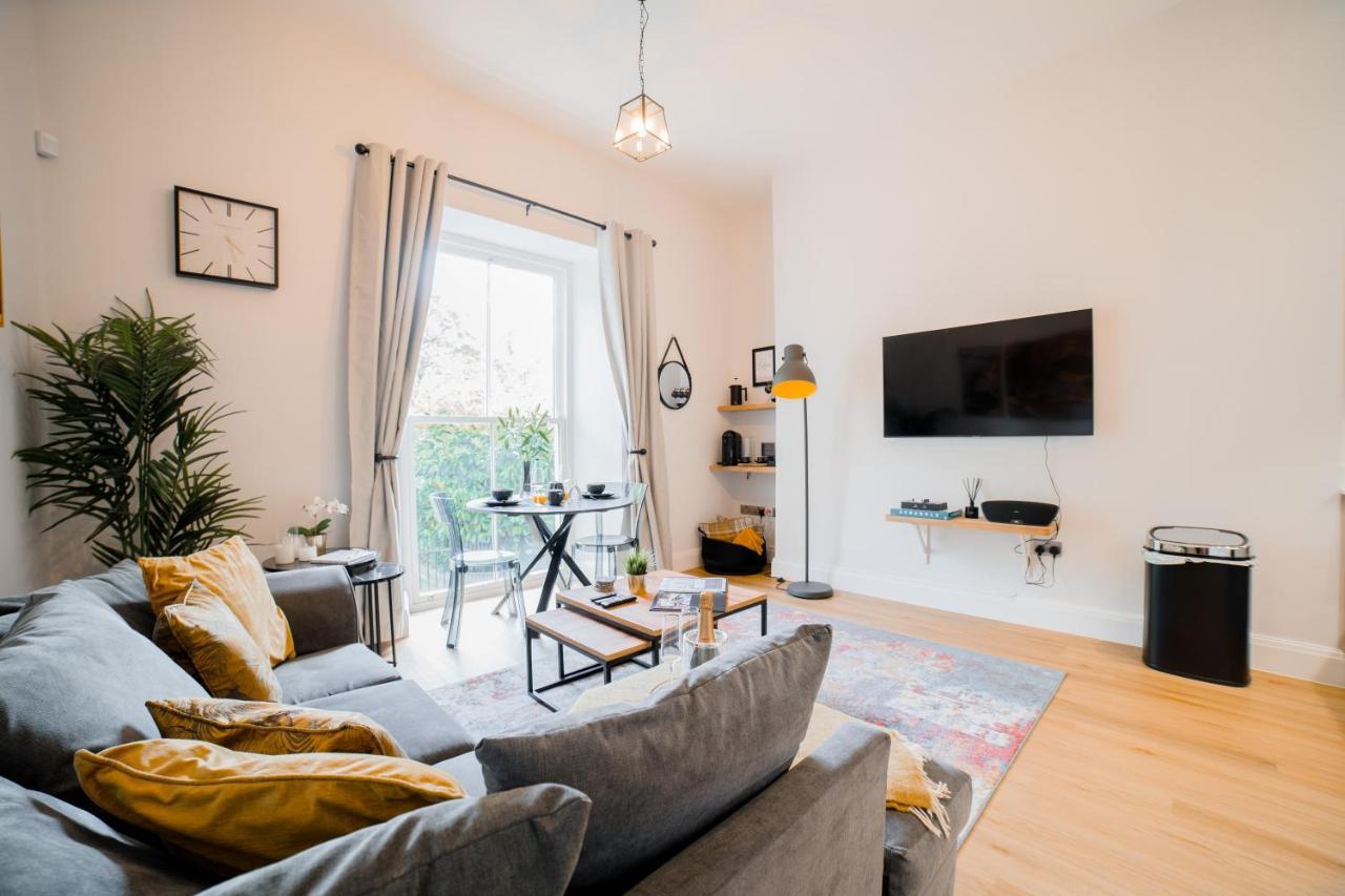 York Place One Harrogate Bagian luar foto