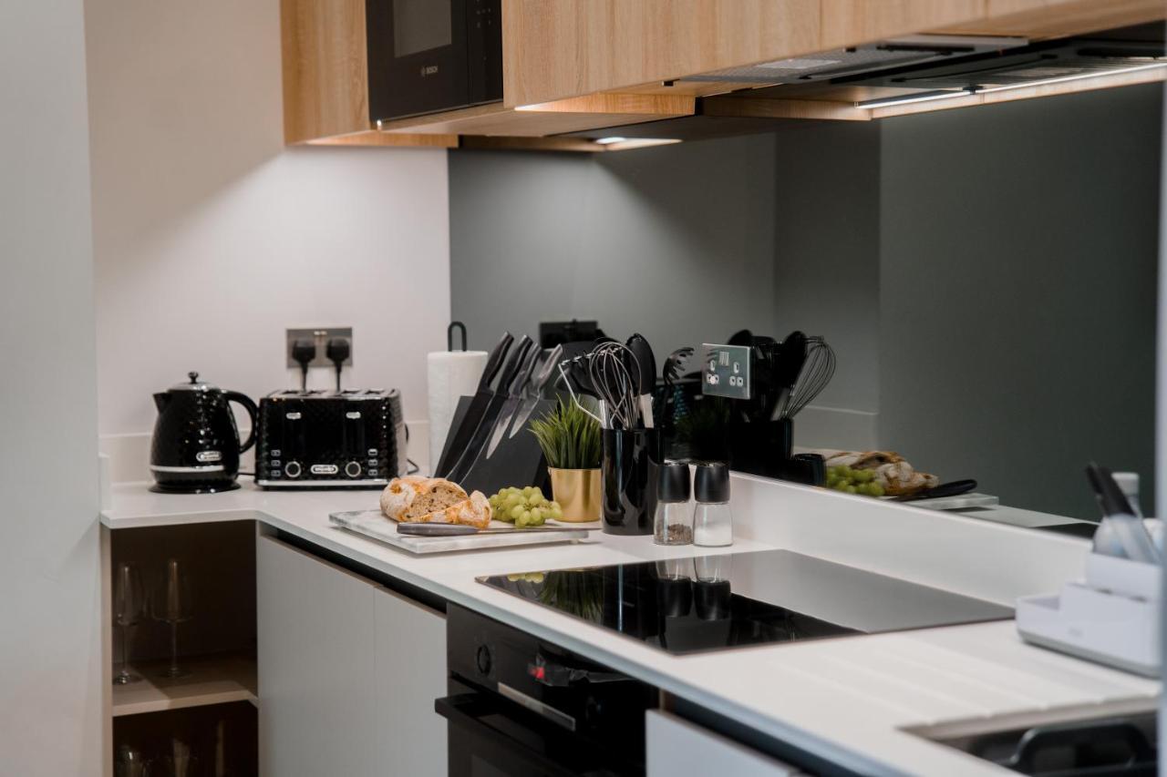 York Place One Harrogate Bagian luar foto